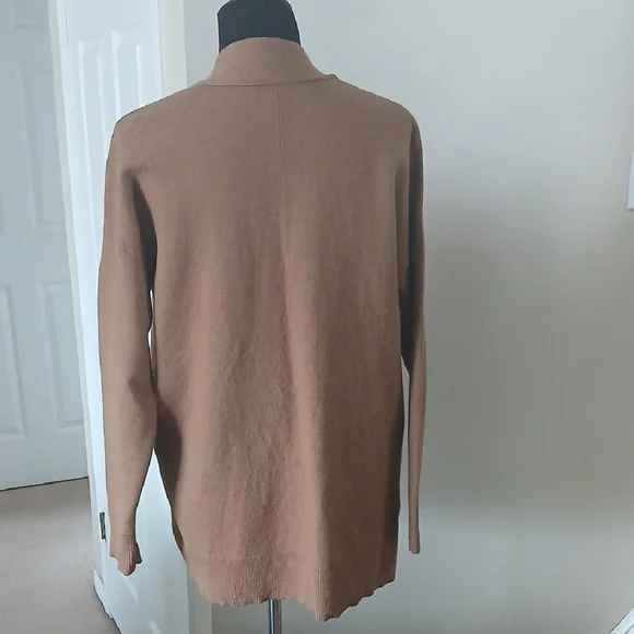 💓Lord & Taylor Camel Knit Cardigan - Picture 8 of 8